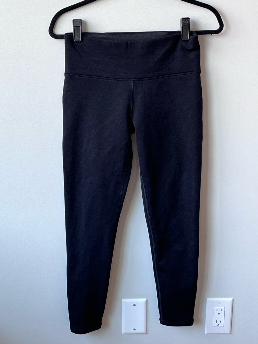 Athleta Altitude In Polartec Tight Power Stretch 25” Women's Small Black 486200